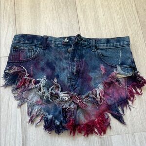 One Teaspoon Tie-Dye Frayed Denim Shorts